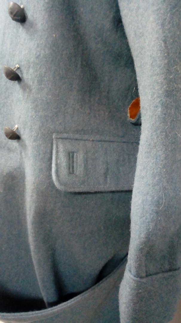 Capote mod15 Double Boutonnage - détail de la poche avec boutonnières passepoilées